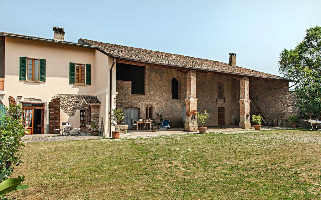 Antico Cascinale Lombardo Bed & Breakfast Lonato Dış mekan fotoğraf